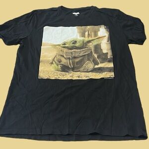 Old Navy Baby Yoda Tee - Size Small